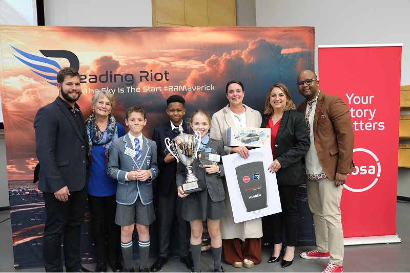 Reading Riot 2026 national finalists and winner's teacher with ABSA sponsors